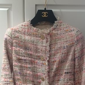 CHANEL tweed jacket